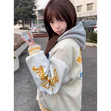卡其色