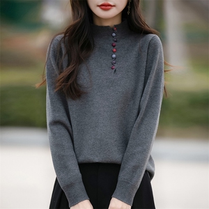 设计感彩扣半开领半高领毛衣女宽松洋气可外穿内搭针织打底衫上衣图片