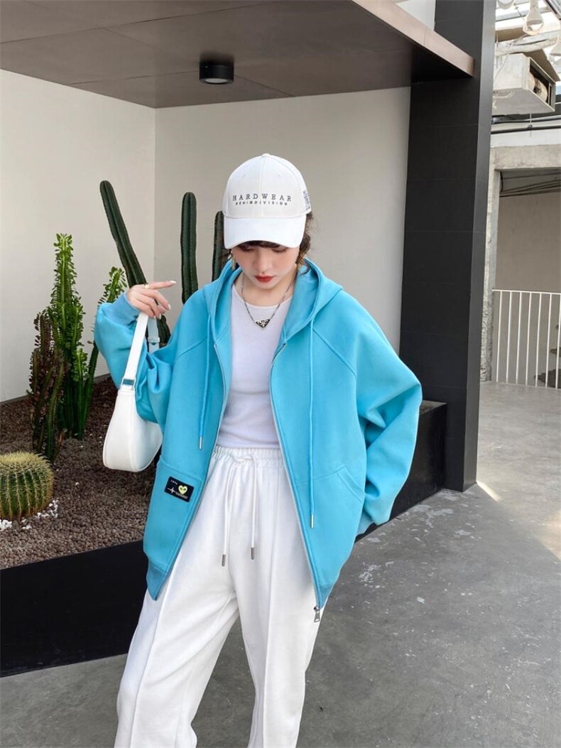 后背小熊卫衣，女装卫衣/绒衫，诗苒