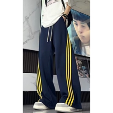 藏青色