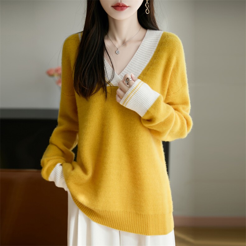2025年秋季长袖拼色大V领时尚百搭通勤休闲，女装羊毛衫，秋双羊绒