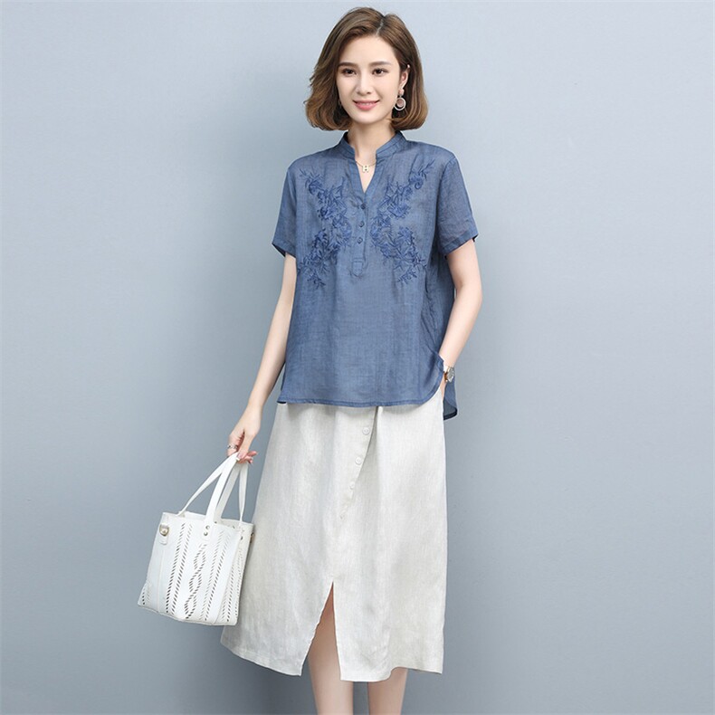 2021夏季新款简约气质V领绣花上衣时尚开叉裙摆两件套裙,女装套装/套裙,丽影随形