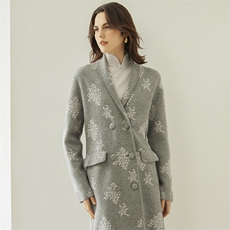 时尚百搭女士羊绒大衣秋冬新款舒适保暖绣花外套高端品质，女装羊绒大衣，戎美山