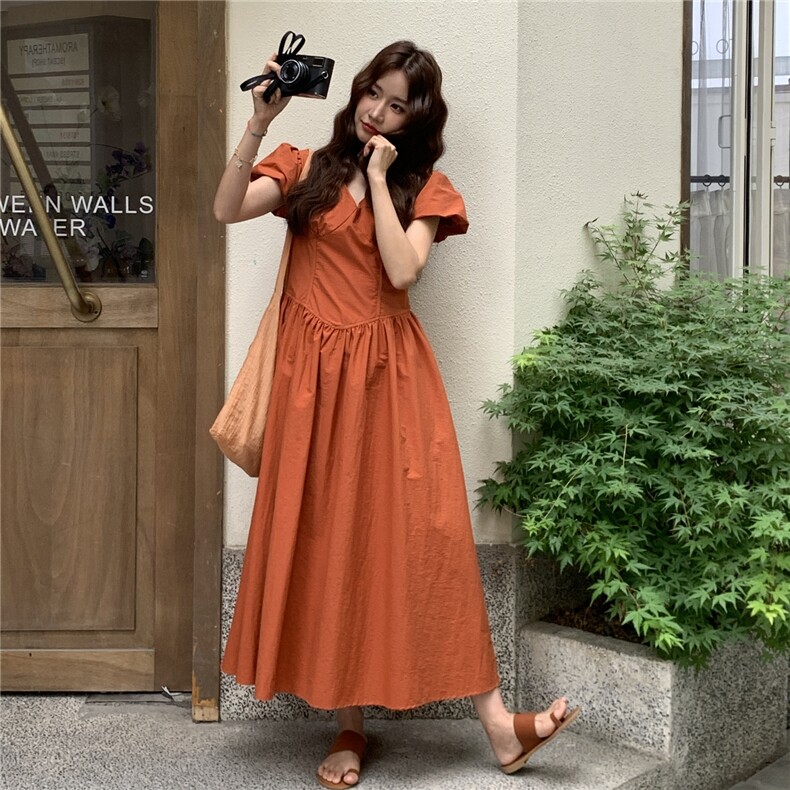 橘色法式甜美泡泡袖V领连衣裙女2025年夏季新款温柔风显瘦长裙子图片
