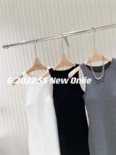 新款背心裙胸垫?脱卸均码现货，女装背心吊带，G