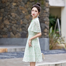 改良旗袍短袖连衣裙女2024年夏季新款新中式复古蕾丝镂空淑女裙子，女装连衣裙，拾衣