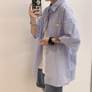 港风条纹五分短袖衬衫男夏季韩版ins上衣服潮流宽松情侣衬衣外套图片