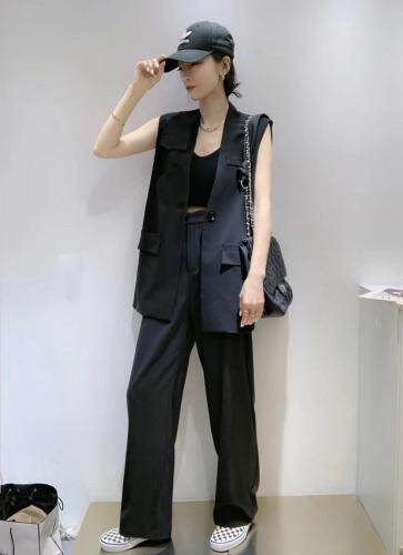 新款马甲，女装马夹，娇姿百合