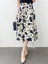 新款花裙，其它，娇姿百合