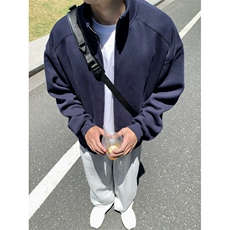 藏青色