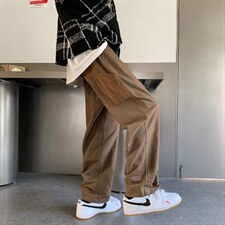 卡其色