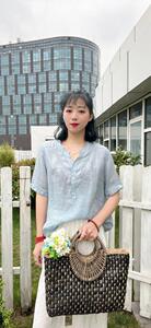 苎小衫
纯苎时尚女装巜川哲》4028图片