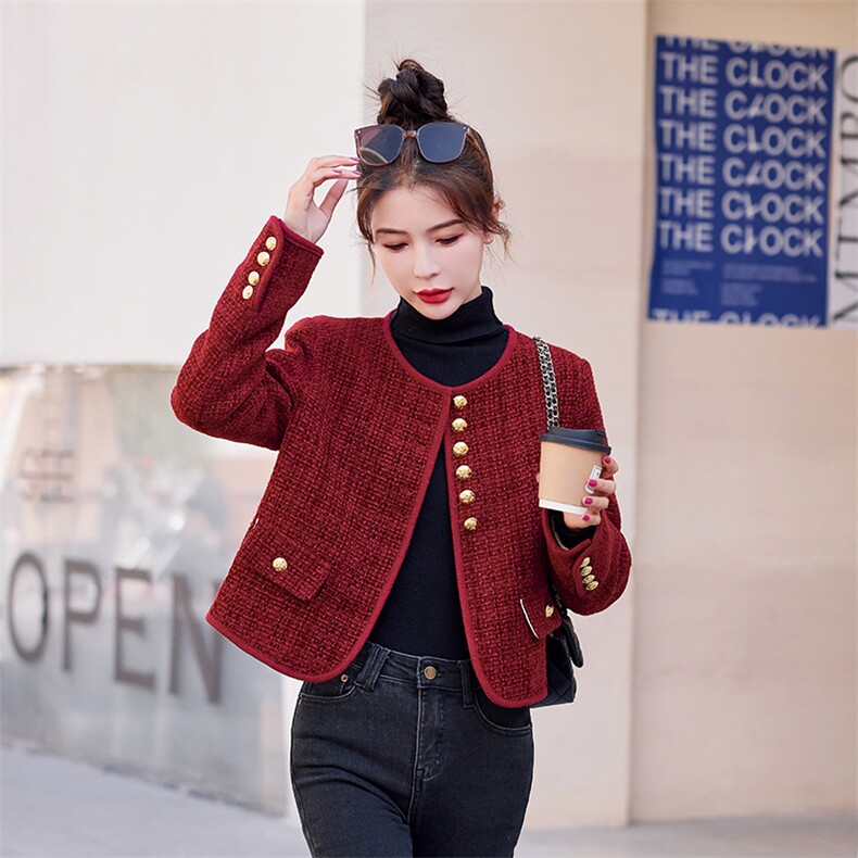 小香风羽绒服女2024冬季新款小个子高级感短款轻薄白鸭绒内胆外套,女装羽绒服,韩宇舍