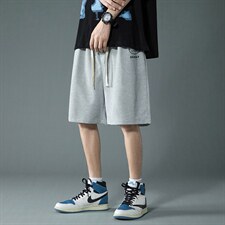 灰色