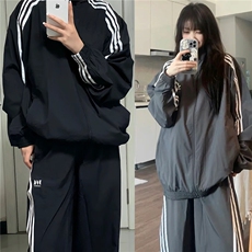 三条杠夹克外套休闲长裤运动套装衣H1003P78裤KH123P58(网图），男装夹克，电商A341