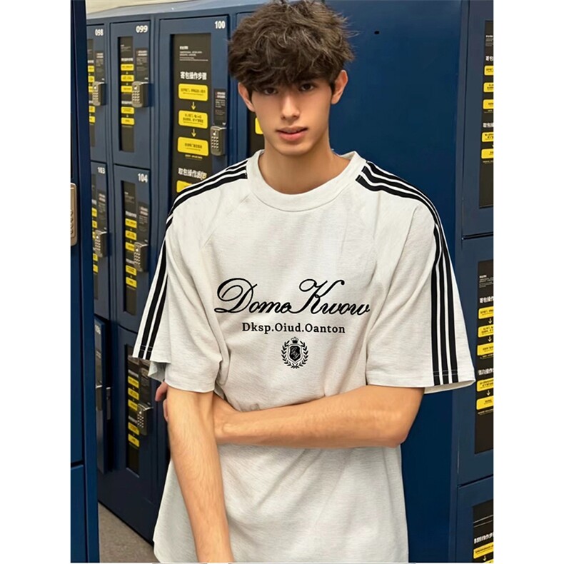 抖音得物品质二开240克宽松纯棉美式潮牌印花三条杠中性风短袖T恤，男装T恤，电商A486-1