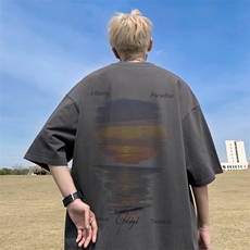 深灰色