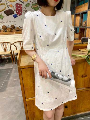 补单款连衣裙，女装连衣裙，23