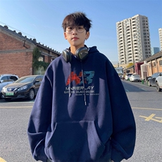 藏青色