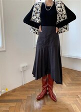 秋季新品，定制压褶，不规则设计半裙，女装半身裙，缈希