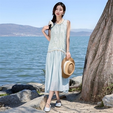 法式重工亮片背心连衣裙女夏季2025新款轻奢高级感海边度假风长裙，女装连衣裙，铭街依杨