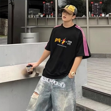 抖音得物品质二开240克宽松纯棉美式潮牌印花三条杠中性风短袖T恤，男装T恤，电商A486