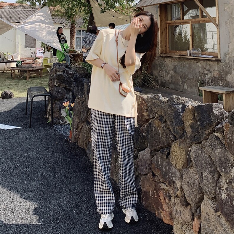 现货2022年夏季新品两件套套装,女装套装/套裙,菡迪欧娜
