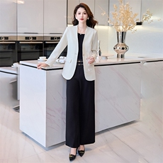 西装外套女2025春秋新款气质时尚休闲减龄炸街设计感百搭西服上衣，女装西装，时尚俏佳人