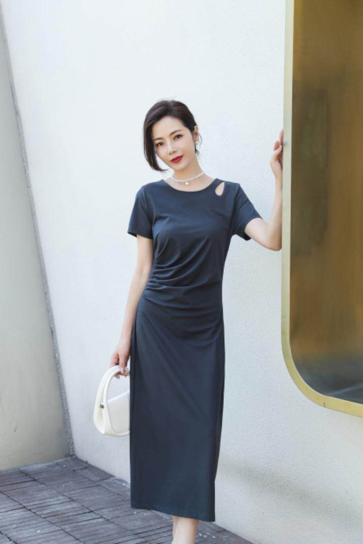 气质修身连衣裙，女装连衣裙，蓝芝衣秀