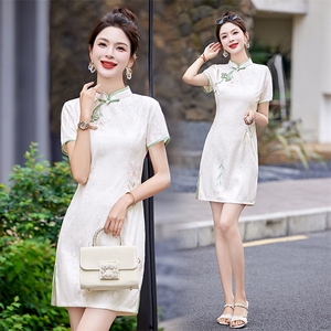 现货2024改良旗袍连衣裙年轻款女夏季新中式高级感禅意碎花裙图片