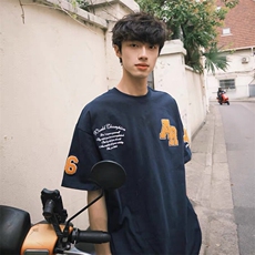 藏青色