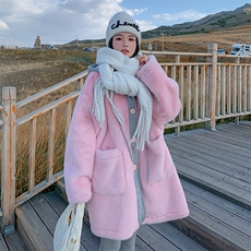 撞色拼接连帽粉色羊羔毛外套女秋冬超火好看加绒加厚仿水貂绒大衣，女装派克服，2D078
