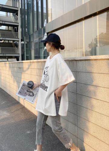 刺绣设计体恤，女装，OU XI NI 欧希倪