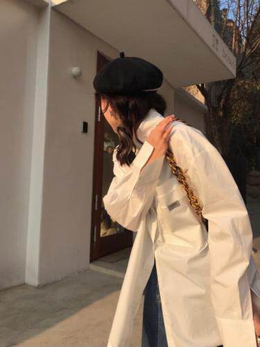 多层口袋男友风衬衣，女装，Queena PHoebe