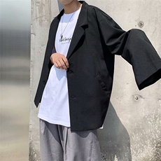 黑色