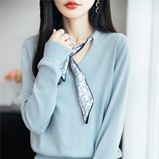 2025年秋季新款百搭女士丝巾V领针织衫，女装针织衫/毛衣，思牵羊绒