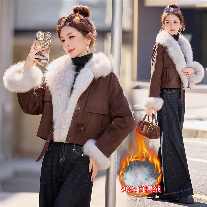 【bao款大货已出】2025年冬季新款仿麂皮绒狐狸毛羽绒服外套90绒,女装羽绒服,雅静靓衣