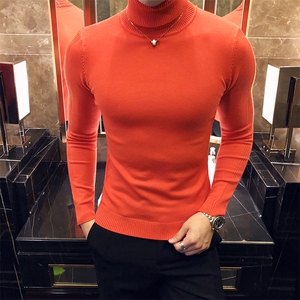 M09/p45两翻高领毛衣男 秋冬纯色修身长袖针织打底衫男高领毛衣图片