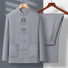 浅灰色长袖