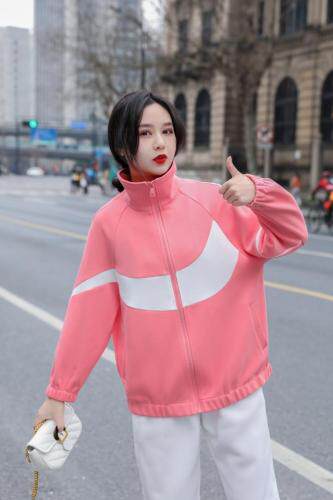 春装外套陆续上新，女装，倾爽