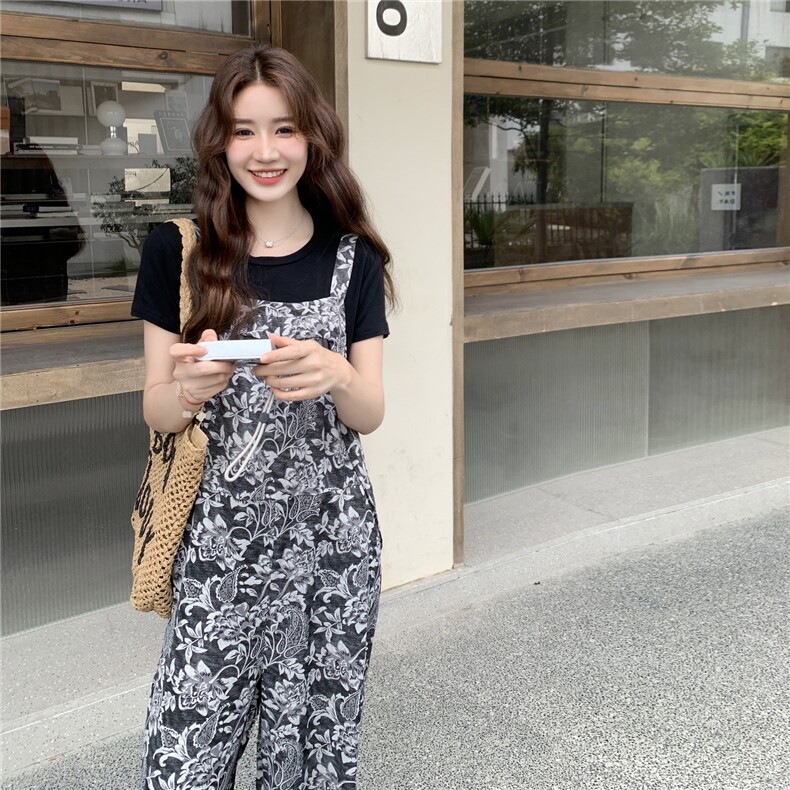 韩版复古时尚印花背带裤女2025夏季新款宽松小个子减龄显瘦阔腿裤图片