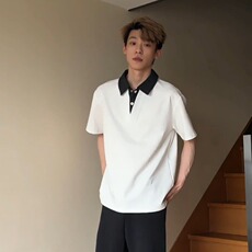 白色