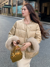 现货！（90新标带检）人丝提花新中式圆领狐狸毛贵气优雅羽绒服女，女装羽绒服，水衣源