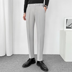 浅灰色