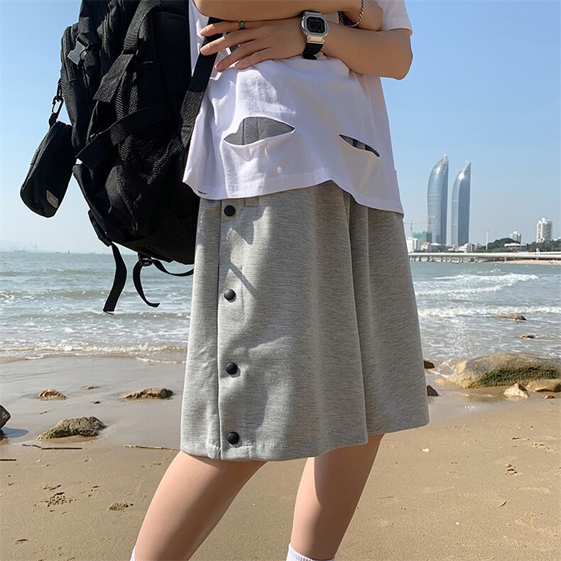 2021夏季主推港风休闲短裤男五分短裤海边外景图DS-C407-DK02-P30,男装休闲裤,电商C323-1