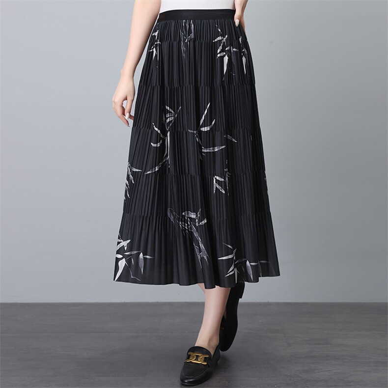 百摺裙水墨竹叶碎花半身裙女春夏2024新款中长款印花A字长裙，女装半身裙，玛其路