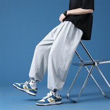 灰色