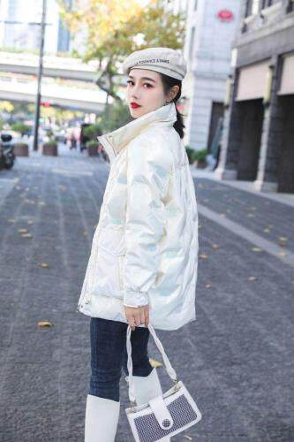 2038款羽绒服，女装羽绒服，依柏璐