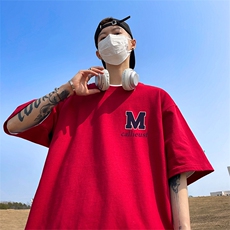 酒红色