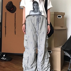 灰蓝色